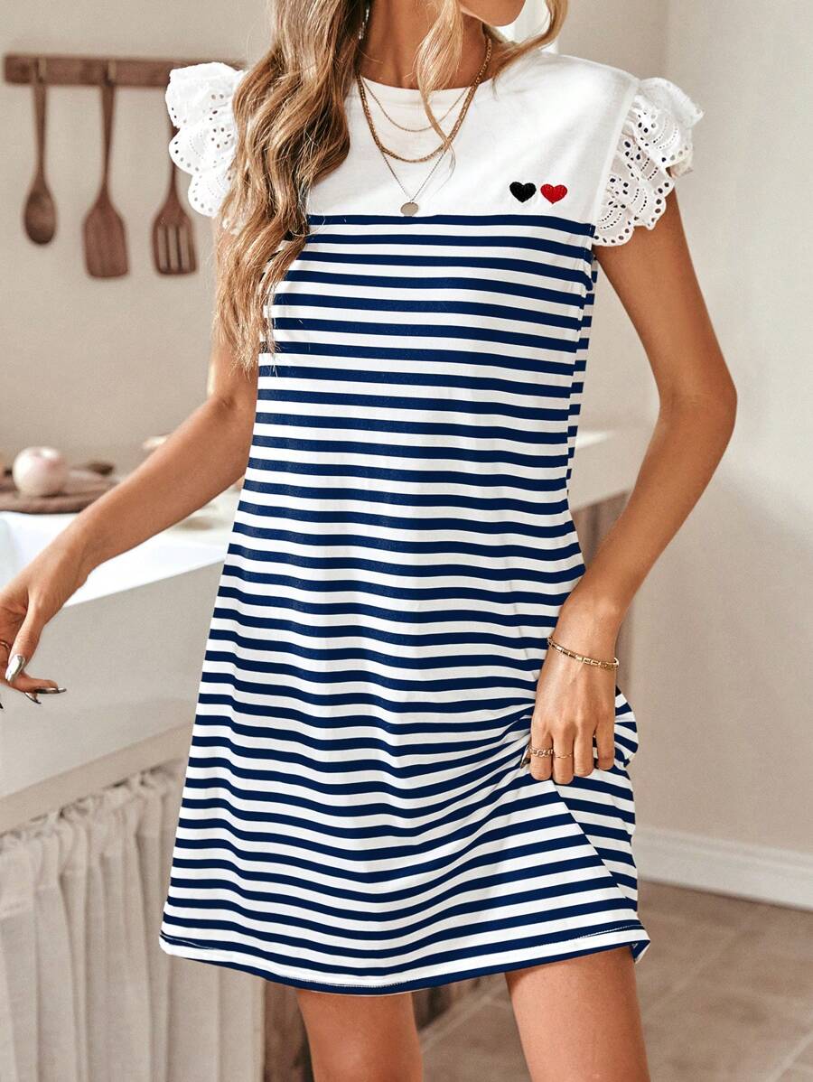 SHEIN Frenchy 條紋印花網眼刺繡蝴蝶袖連衣裙 - 藍白色 - 查看 1