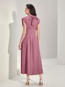 Modelyn Chất rắn Xù Xếp nếp Váy chữ A - Bụi hồng - Xem 2