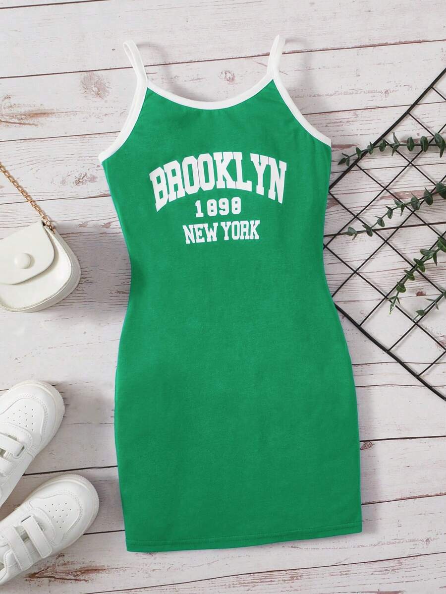 SHEIN Đầm Gái Tương phản ràng buộc Lá thư Giải trí - màu xanh lá - Xem 1