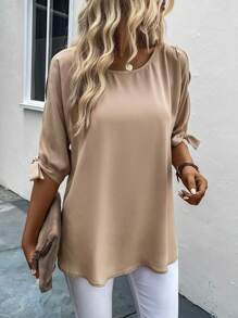 EMERY ROSE 素色打結袖口開衩袖襯衫 - 卡其色 - 查看 4