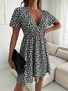 EURMUSE Women's Daisy Print Wrap V-Neck Short Sleeve Casual Dress - Multicolor - View 3