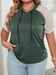 SHEIN LUNE Plus Contrast Lace Raglan Sleeve Drawstring Hooded Tee - Green - View 4