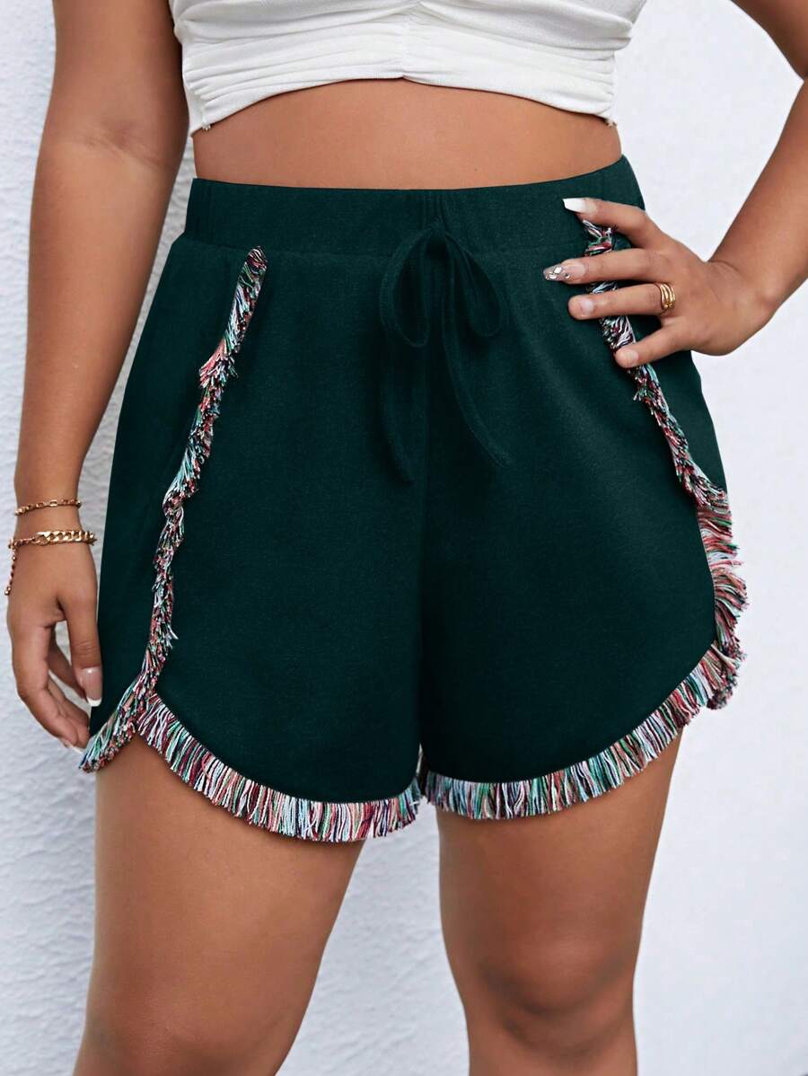 SHEIN LUNE 大碼流蘇邊前繫帶短褲 - 墨綠色 - 查看 1