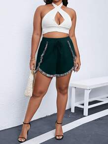 SHEIN LUNE 大碼流蘇邊前繫帶短褲 - 墨綠色 - 查看 4