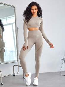 Yoga Futuristic 無縫插肩袖拇指孔短款運動T恤和緊身打底褲 - 卡其色 - 查看 5