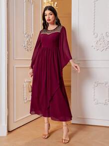 Al Najma 拼接網紗刺繡荷葉邊喇叭袖連衣裙 - 酒紅色 - 查看 3