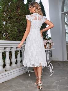 Simplee 花卉刺繡網紗覆蓋繫腰帶連衣裙 - 白色 - 查看 2