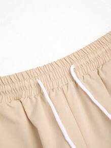 Manfinity RSRT Men Graphic Print Patched Pocket Shirt & Drawstring Waist Shorts Without Tee - Multicolor - View 5