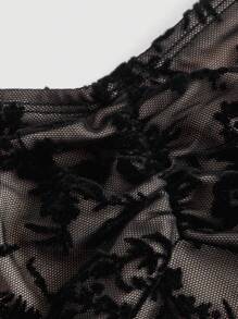 SHEIN X Garcia Sisters SHEIN MOD Floral Print Crop Top & Skirt - Black - View 4