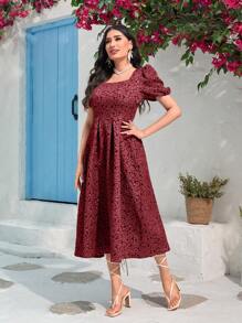 Modelyn Váy tay bồng cổ vuông dệt jacquard màu đỏ tía - Màu Đỏ Sâu - Xem 3