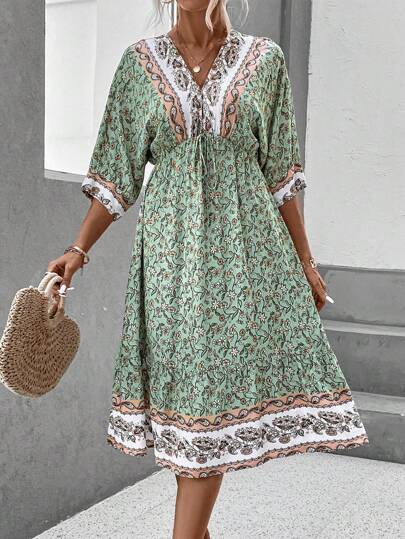 SHEIN LUNE 印花蝙蝠袖荷葉邊連衣裙