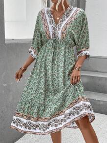 SHEIN LUNE 印花蝙蝠袖荷葉邊洋裝 - 綠色 - 查看 6