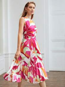 MOTF PREMIUM FLORAL PLEATED MIDI DRESS - Multicolor - View 7