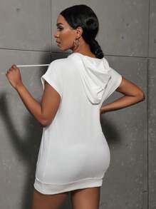 Zolique 標語圖案抽繩連帽連衣裙 - 白色 - 查看 2