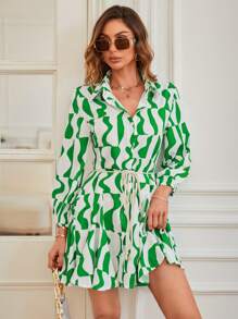 SHEIN BIZwear 滿版印花腰帶襯衫洋裝工作服 - 綠色 - 查看 1