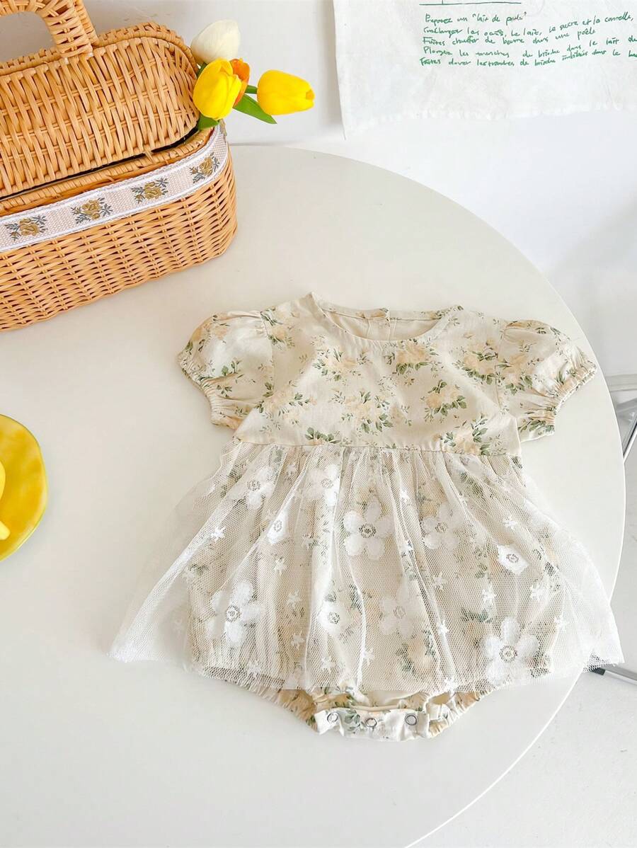 Đứa bé gái In hoa Lưới tương phản Ống tay áo Áo liền quần chặt - Màu be - Xem 1
