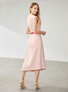 MOTF PREMIUM Vestido medio con cinturón fruncido - Rosa coral - Ver 7