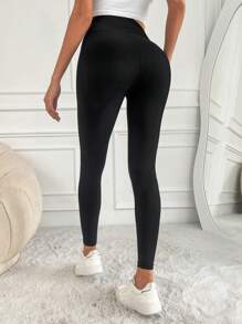 RueChic O-ring Zipper Front Skinny Trousers - Black - View 2