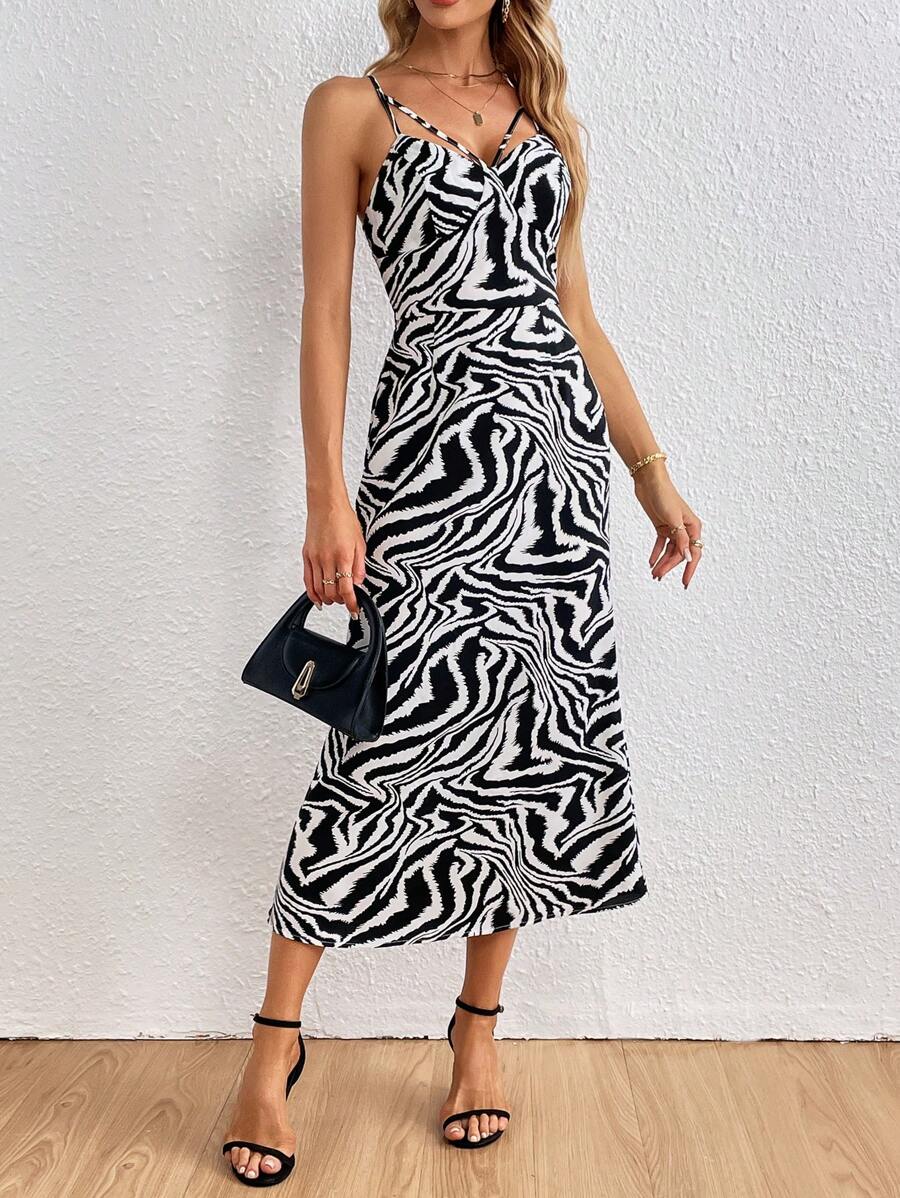 SHEIN Privé 斑馬紋吊帶連衣裙 - 黑與白 - 查看 1