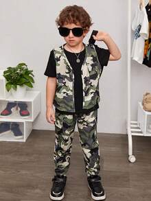 SHEIN 男小童迷彩印花夾克背心和褲子和T恤 - 彩色 - 查看 3