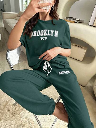 Letter Graphic Drop Shoulder Tee & Drawstring Waist Joggers