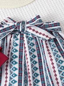 SHEIN Cô Gái Trẻ Vai cung Viền Ruffle Cami ngọn & In Địa lý Thắt lưng Quần - Nhiều màu - Xem 4