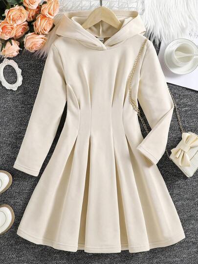 Tween Girl Solid Fold Pleated Detail Hooded Dress