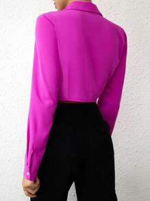 SHEIN Essnce 素色前紐扣不對稱下擺襯衫 - 玫紅色 - 查看 2