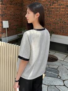 DAZY Patched Detail Contrast Binding Tee - Light Grey - View 10