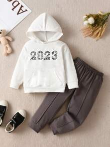 SHEIN Young Boy Letter Graphic Kangaroo Pocket Hoodie & Joggers - Multicolor - View 1