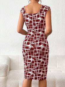 SHEIN Privé Geo Print Square Neck Bodycon Dress - Burgundy - View 2