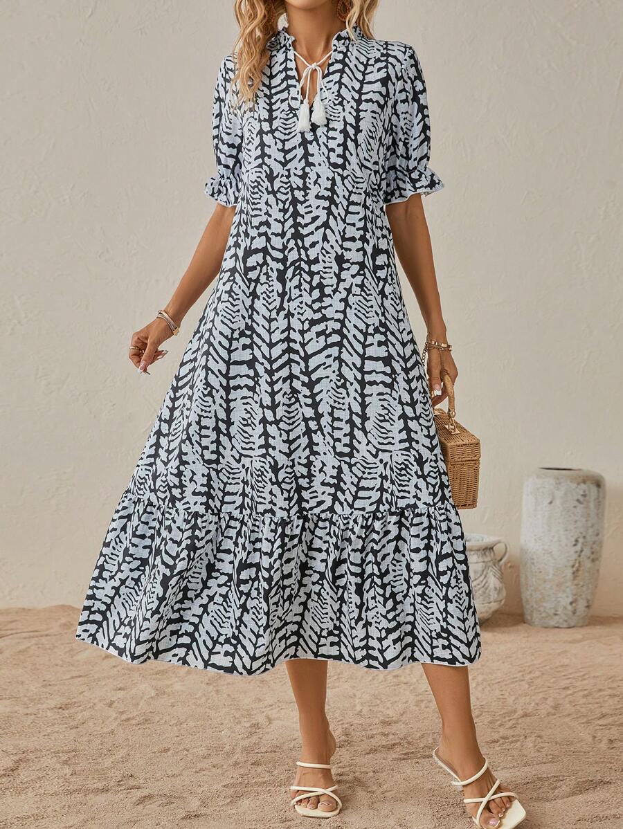 SHEIN LUNE 滿版印花泡泡袖荷葉邊娃娃裙 - 黑色 - 查看 1