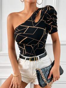 SHEIN Privé Camiseta con estampado geométrico de un hombro con abertura de manga farol - Multicolor - Ver 5