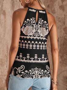 SHEIN LUNE 幾何印花鏤空前繫帶掛脖上衣 - 黑色 - 查看 2