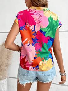 SHEIN LUNE 印花蝙蝠袖缺口領襯衫 - 彩色 - 查看 2