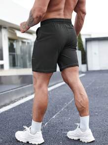 Manfinity Sport Corelite Men Letter Graphic Drawstring Waist Sports Shorts - Black - View 2