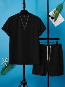 Manfinity NXTstreet Men Solid Tee & Drawstring Waist Shorts - Black - View 1