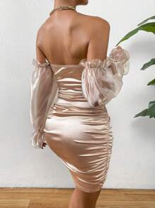 Allurite 一字肩網紗拼接喇叭袖褶邊緊身連衣裙 - 香檳色 - 查看 2