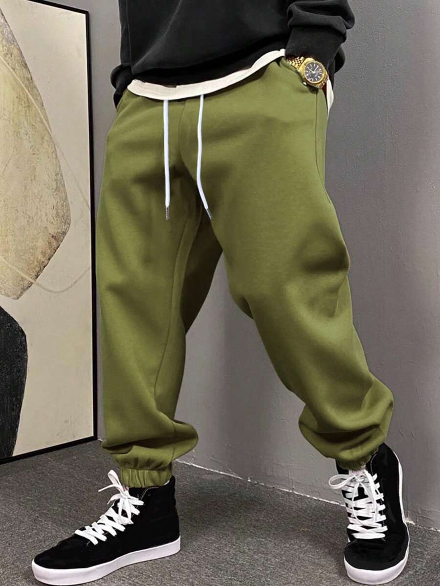 Manfinity Hypemode 男士腰部抽繩斜口袋衛褲 - 軍綠色 - 查看 1