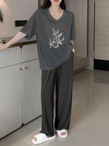 DAZY 字母圖案落肩T恤和褲子休閒服套裝 - 深灰色 - 查看 5