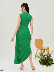 Modelyn Solid Asymmetrical Hem Dress Without Belt