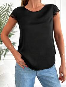 EURMUSE 素色拼接蕾絲邊襯衫 - 黑色 - 查看 3