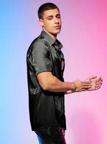 Manfinity NXTstreet Lỏng lẻo phù hợp Nam Chất rắn Long lanh Nút phía trước Áo sơ mi - Màu xám đen - Xem 6