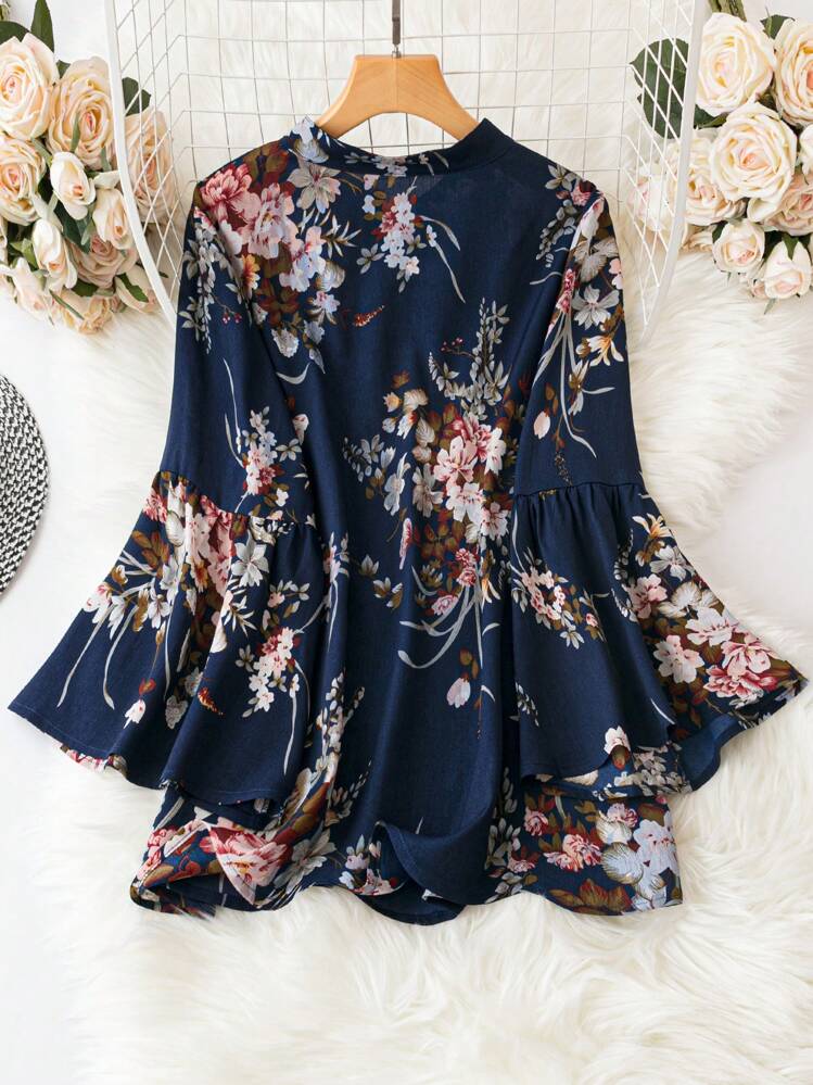 Mulvari Talla grande Blusa con estampado floral de cuello con cordón de manga amplia - Azul Marino - Ver 2