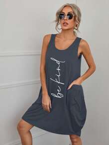 SHEIN LUNE Đồ họa Khẩu hiệu Túi kép Váy ba lỗ - Màu xanh bụi bặm - Xem 5