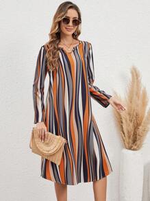 EMERY ROSE Vestido con estampado de rayas de cuello notch - Multicolor - Ver 5