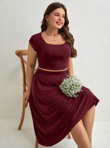 SHEIN Frenchy 大碼素色短款T恤和半身裙 - 酒紅色 - 查看 3