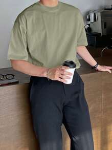 DAZY 男士素色落肩T恤 - 軍綠色 - 查看 5