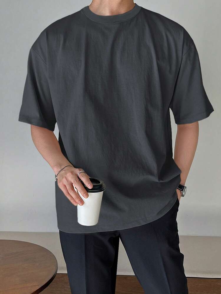 Men Solid Drop Shoulder Tee