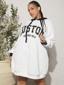 SHEIN CURVE+ Đầm nỉ dáng rộng, in chữ, vai rớt, có dây rút - trắng - Xem 5
